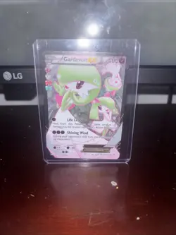 Pokemon TCG Gardevoir EX RC30/RC32 Full Art Holo Generations Radiant Collection - Image 1