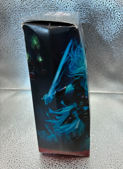 Magic the Gathering Innistrad Crimson Vow Spirit Squadron Commander Deck - Image 5