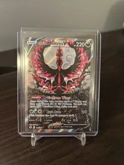 Pokemon TCG Galarian Moltres v Alt Art SWSH Chilling Reign 177/198 NM Beautiful - Image 1