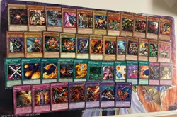 YUGIOH BATTLE CITY JOEY WHEELER DECK TIME WIZARD RED-EYES B. DRAGON SCAPEGOAT - Image 3