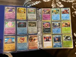 Pokemon Cards Lot 200+ HOLOS REVERSE HOLOS RARES Full Art V - Image 3