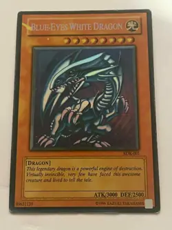 YUGIOH BLUE-EYES WHITE DRAGON SDK-001 ULTRA RARE HOLO - Image 1