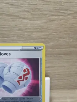 Cleansing Gloves 136/172 Reverse Holo Brilliant Stars Pokemon Card - Image 3