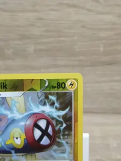 Eelektrik 060/196 Reverse Holo Lost Origin Pokemon Card - Image 3