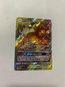 Pokemon TCG Reshiram & Charizard GX SM201 Black Star Promo LP+ /NM-MINT - Image 1