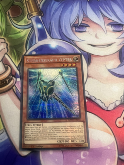 STAR SERAPH SCEPTER GERMAN SECRET RARE WSUP-EN018 DE018 NEAR MINT YUGIOH - Image 1