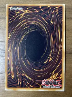 Yu-Gi-Oh - Dark Magician - RA04-EN106 - Platinum Secret Rare - Image 2