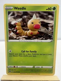 Weedle - 002/073 - Common - NM Champions Paths Pokemon Regular - Image 1