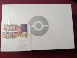 Pokemon TCG Sword and Shield Ultra Premium Collection Charizard Box 820650871115 - Image 2