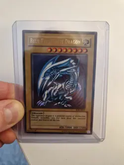 Yu-Gi-Oh Blue-Eyes White Dragon SDK-E001 Ultra Rare Unlimited Edition MP/HP - Image 3