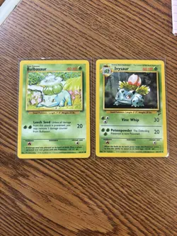 Pokemon TCG Ivysaur & Bulbasaur Base Set Non Holo Light Play LOT OF 2 - Image 1