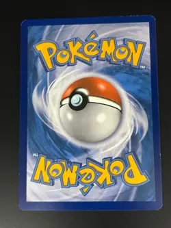 Gothita 70/113 Common Legendary Treasures Black & White Pokemon Card NM - Image 2