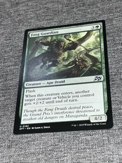 Fang Guardian DFT 0162 MTG Aetherdrift Eng Non-Foil - Image 1