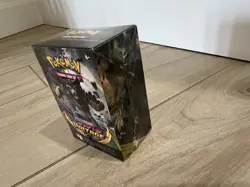 Pokemon TCG Sword & Shield: Vivid Voltage Build & Battle Box #2 - Image 4