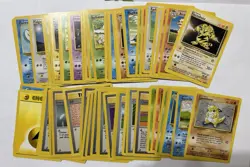 1999 Pokemon TGC Near Mint Base Set 62 different Cards. - Image 1