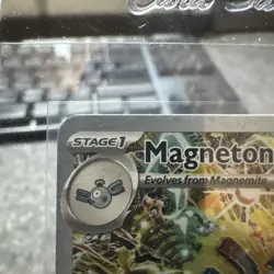 Pokemon TCG Magneton SVP 159 Surging Sparks POKEMON CENTER Promo NM+ - Image 2