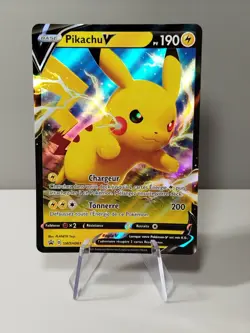 POKEMON FR Card - Pikachu V SWSH061 Promo - Image 1
