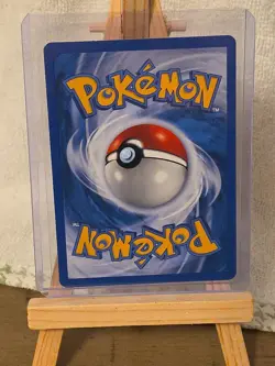 Pokemon Gym Challenge Giovanni's Machoke 42/132 Regular Card NM Condition - Image 2