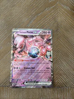 Team Rocket's Mewtwo ex 205 Jumbo Cards Holo - Image 1