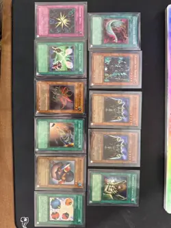 Yu-Gi-Oh Card Lot 11 CARDS HOLO - Image 1