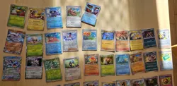 Carte Pokemon Ita Lotto di 115 Card Mix Speciali Pikachu Olografico Fase Astrale - Image 3