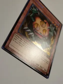 Yugioh TCG - Sangan LCYW-EN120 1st Edition NM Secret Rare - Image 2