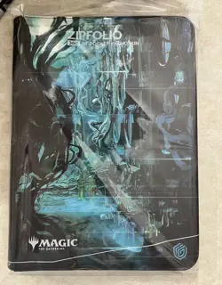 MTG Duskmourn House of Horror Zipfolio 360 18 Pocket Binder - Image 1