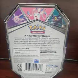 Pokemon TCG Umbreon V Heroes Tin New Sealed 4 booster packs - Image 2