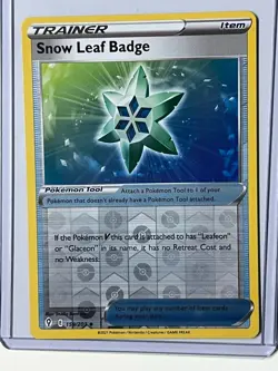 Snow Leaf Badge 159/203 Reverse Holo Evolving Skies Pokemon TCG Card NM - Image 1