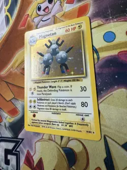 1999 Magneton 9/102 Base Set Holo Pokemon Rare NM - Image 2
