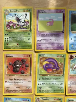 1999 Fossil Common/Uncommon Set X 17 Pokemon Cards No Duplicates - Image 2