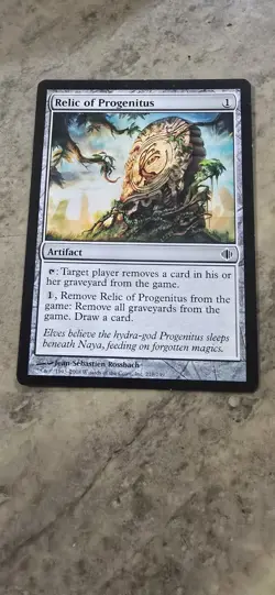 Relic of Progenitus Shards of Alara Regular - Image 1
