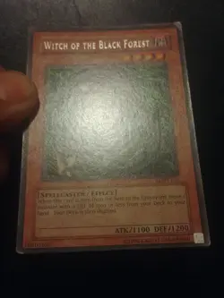 Yu-Gi-Oh! RARE CARD WITCH OF THE BLACK FOREST MRD-116 VINTAGE PRINT LP - Image 2