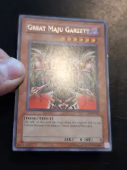 Yu-Gi-Oh! CARD GREAT MAJU GARZETT DCR-061 1996 VINTAGE PRINT NM/VLP - Image 2