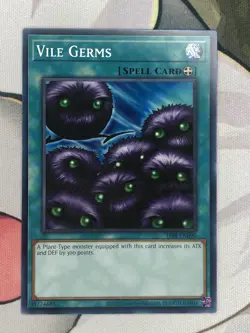 Yu-Gi-Oh! TCG Vile Germs Legend of Blue Eyes White (25th Anniversary) LOB-EN090 - Image 1