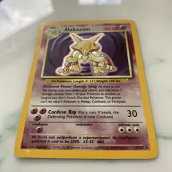 Pokemon Card Alakazam 1/102 - Base Set 80 HP 1995 RARE Near Mint Vintage - Image 2