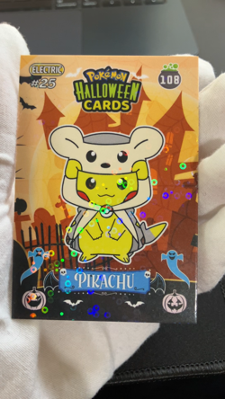 Pikachu Poncho Togedemaru #108 - Circle Holo -Collectoons Halloween 2025-Pokemon - Image 2