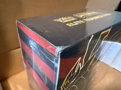 Pokemon TCG Sword & Shield Lost Origin Elite Trainer Box, Sealed/Water Damage - Image 4