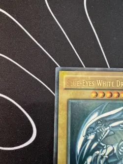 Faded Error Blue-Eyes White Dragon SDK-001 Ultra Rare YUGIOH LP - Image 5