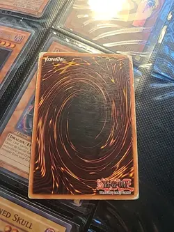 Yu-Gi-Oh! TCG - Toon World MRL-076 - 1st Edition Super Rare - Holo Wavy Print - Image 4