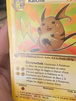 CARTE POKEMON RAICHU 29/62 EDITION 1 FR RARE WIZARDS FOSSILE - TBE/EXC - Image 3