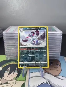 Hisuian Sneasler 093/189 Reverse Holo Pokemon Card Astral Radiance - Image 1