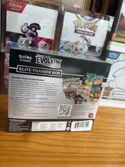 Pokemon TCG Sword and Shield Evolving Skies Elite Trainer Box ETB Sealed - Image 2