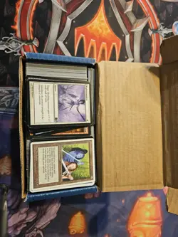 MTG: Damaged Bulk Lot - 400 Cards - All MP/HP/DMG. All Card Types - Read Descrip - Image 1