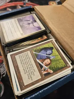 MTG: Damaged Bulk Lot - 400 Cards - All MP/HP/DMG. All Card Types - Read Descrip - Image 3