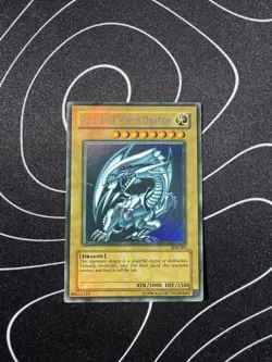 Faded Blue-Eyes White Dragon SDK-001 Ultra Rare MP Holo Bleed Error YUGIOH - Image 1