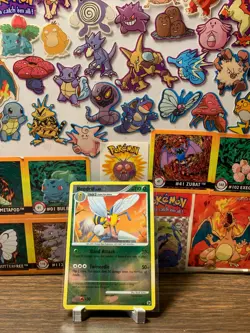 Beedrill - 13/106 - Rare - Reverse Holo Pokemon Diamond & Pearl - Image 1