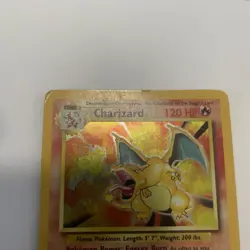 Pokemon TCG Charizard 1999-2000 Base Set Holo Rare Card 4/102 - Image 2