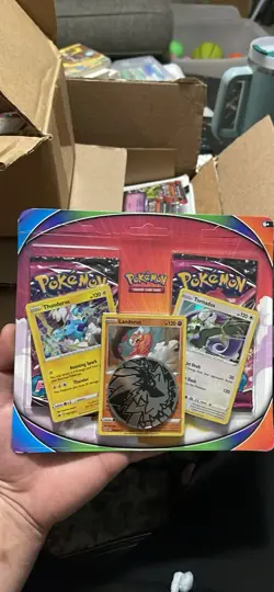 Fusion Strike Blisters 2 Pack Forces of Nature Trio Pokemon TCG - Image 1