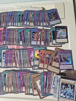 Yu-Gi-Oh TCG Huge WISU Card Lot (600+ Cards) Super Rare/Ultra Rare/Basic Rare - Image 4